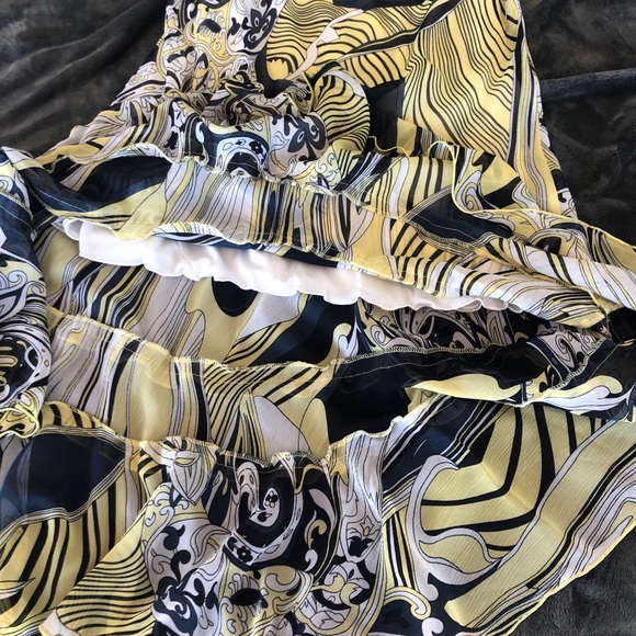 RUSSELL KENGO yellow and blue lined skirt. Fun and flowey Minimal - Picture 2 of 7